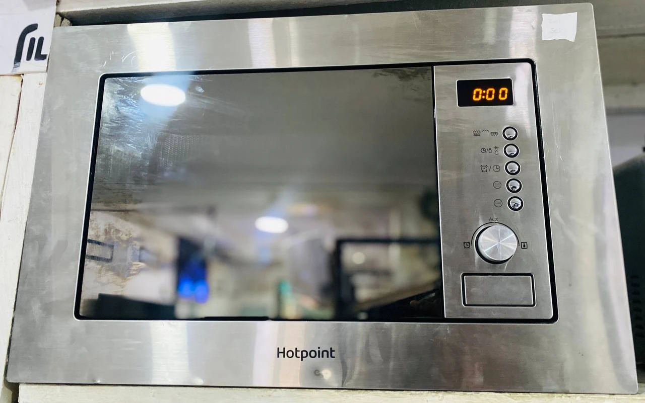 Hotpoint 3in1 Microwave, Grill and Oven